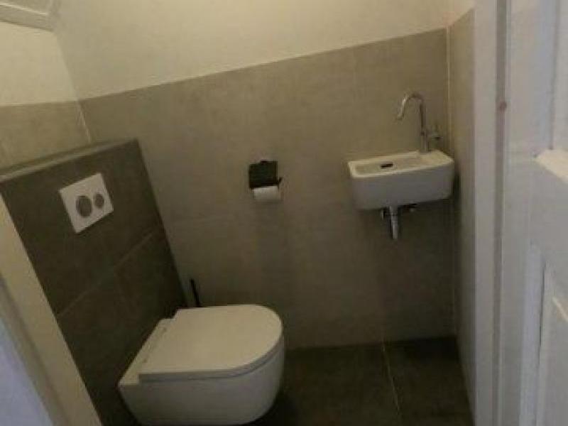 hangend toilet met fonteintje